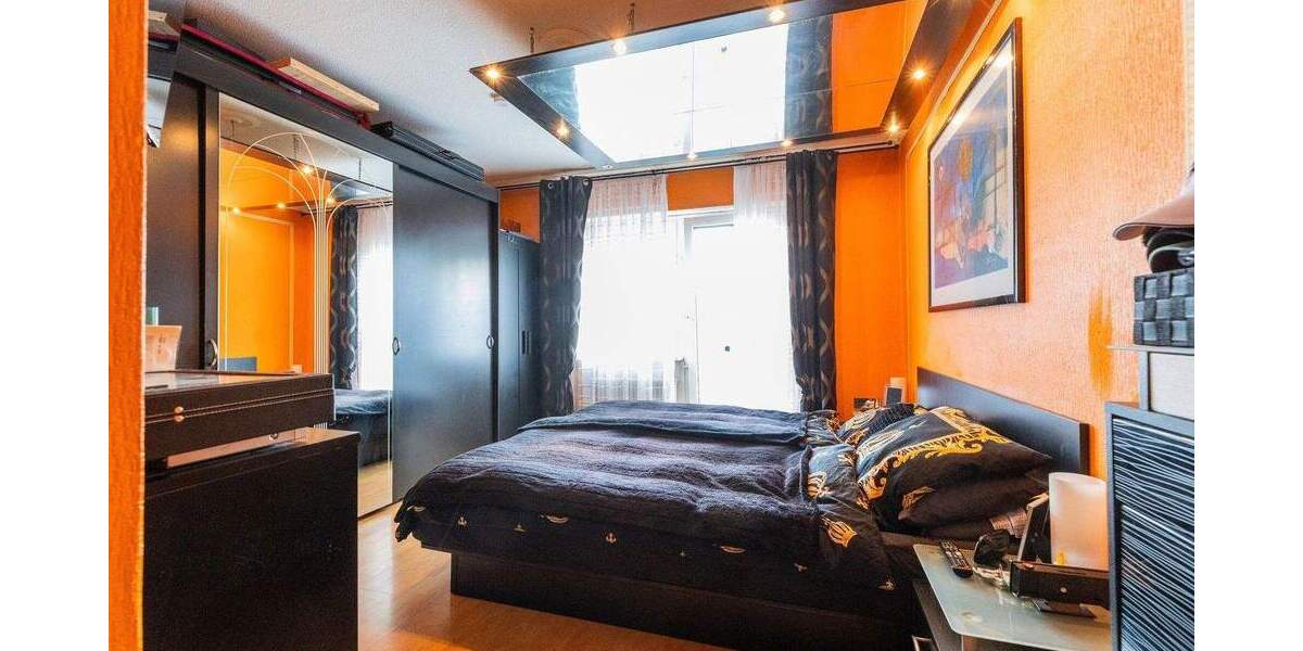 Einfamilienhaus Mannheim Käfertal - 6 Zimmer, 251 m&sup2;, 698.000&euro; | Angebot:25654268