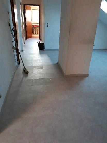 Dachgeschoßwohnung Obrigheim (Pfalz) - 2 Zimmer, 60 m&sup2;, 650&euro; | Angebot:26221497