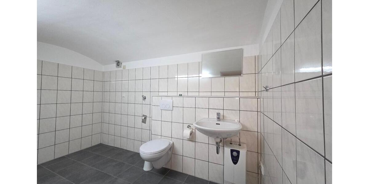 Gewerbeeinheit Ideal für: Fahrschule, Nachhilfe, Praxis,... in HD zimmer