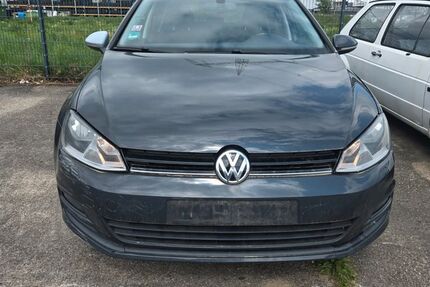 VW Golf 272.000 km 3.499 &euro; Sandhausen 69207