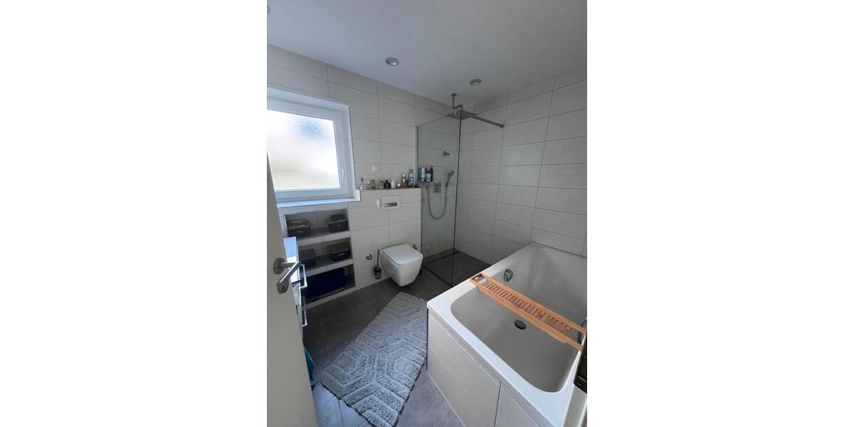 Erdgeschoßwohnung Hockenheim - 3 Zimmer, 94 m&sup2;, 299.000&euro; | Angebot:26577482