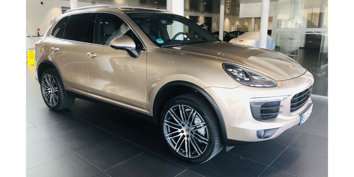 Porsche Cayenne 249.000 km 35.850 &euro; Brühl 68782