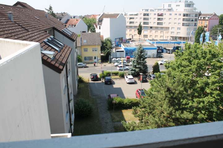Etagenwohnung Mannheim Rheinau - 3 Zimmer, 99 m&sup2;, 305.000&euro; | Angebot:27077591