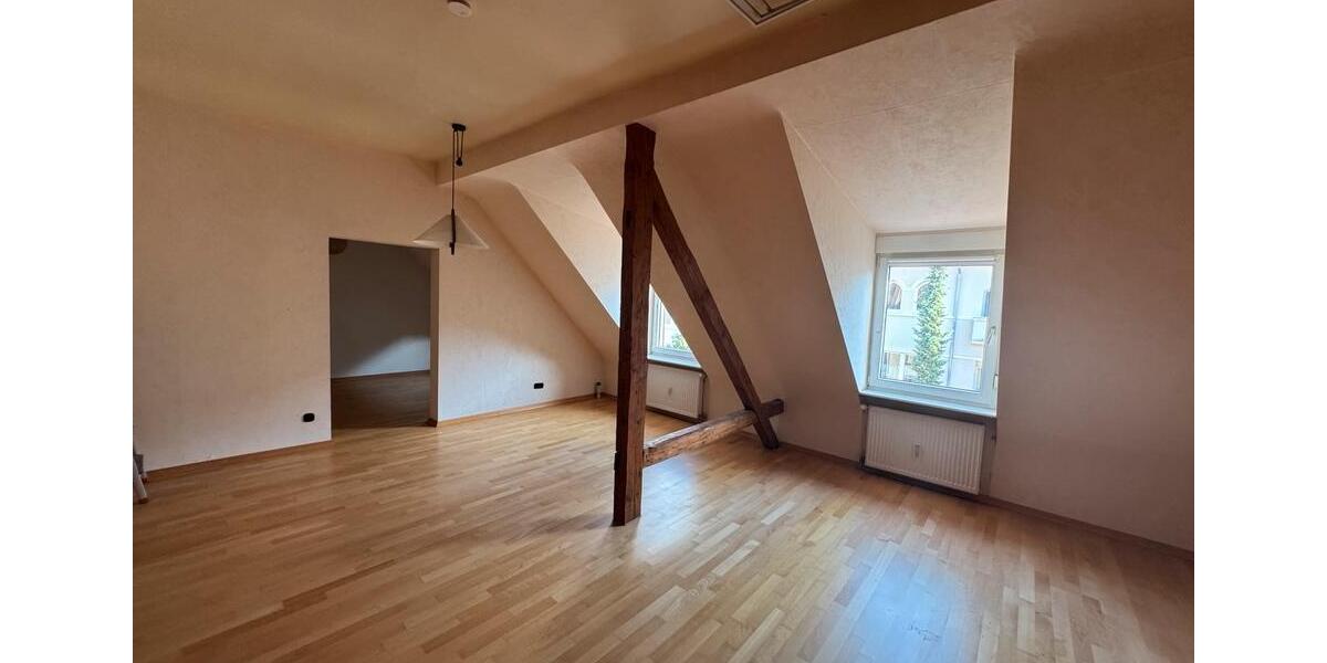Dachgeschoßwohnung Ludwigshafen am Rhein Parkinsel - 3 Zimmer, 98 m&sup2;, 269.000&euro; | Angebot:26758770