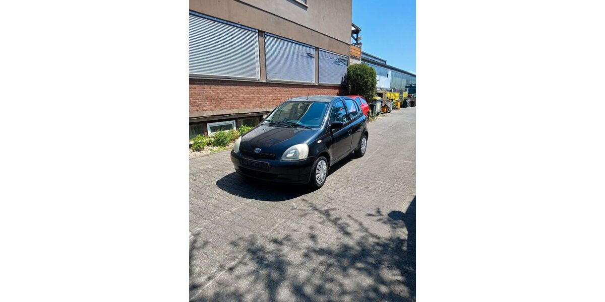 Toyota Yaris 180.320 km 1.300 &euro; Mannheim 68307