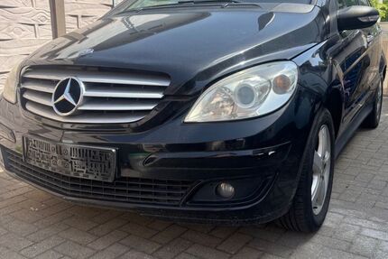 Mercedes-Benz B 170 275.000 km 1.700 &euro; Römerberg 67354