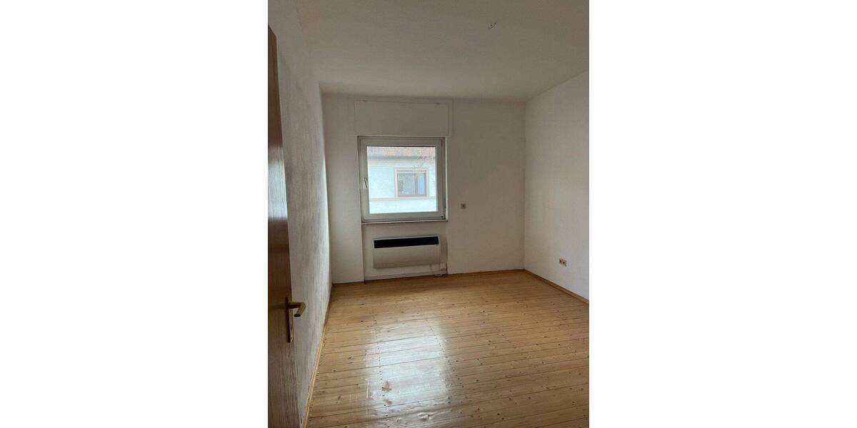 Etagenwohnung Mannheim / Feudenheim Feudenheim - 2 Zimmer, 65 m&sup2;, 640&euro; | Angebot:26801552