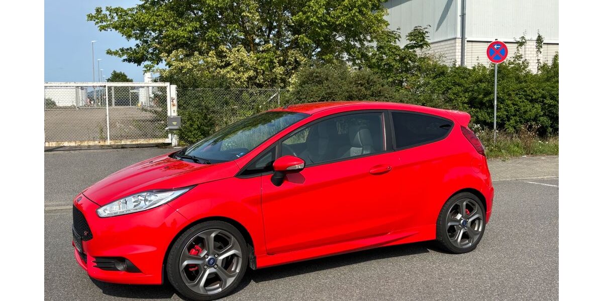 Ford Fiesta 12.000 km 15.900 &euro; Plankstadt 68723