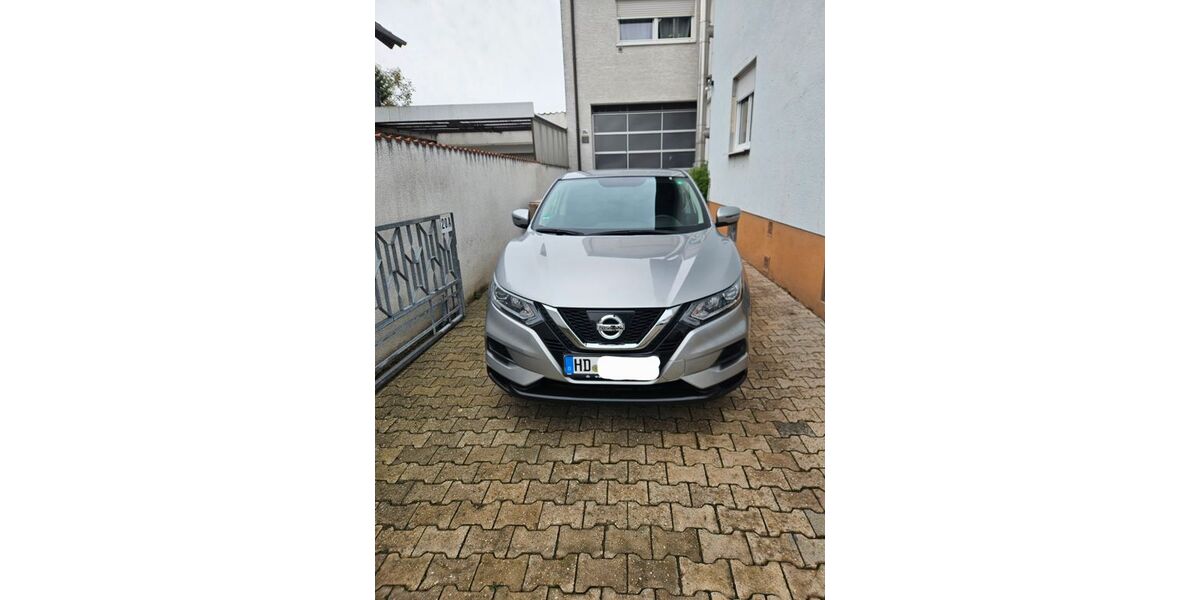 Nissan Qashqai 84.600 km 11.490 &euro; Laudenbach 69514