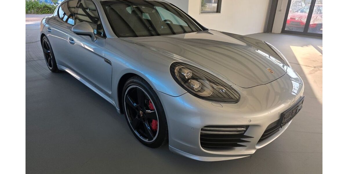 Porsche Panamera 87.852 km 46.650 &euro; Lachen-Speyerdorf 67435