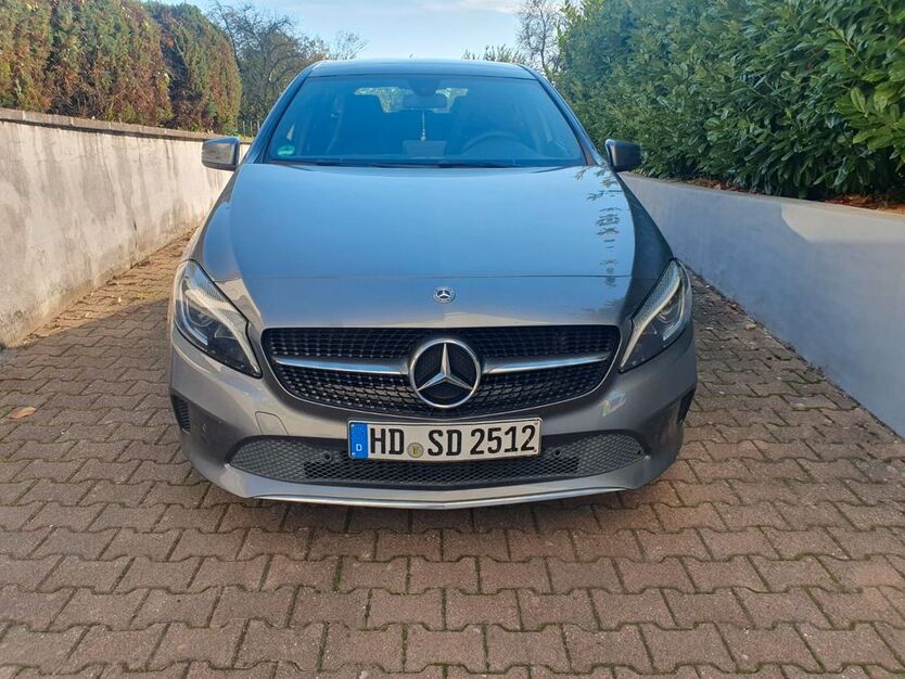 Mercedes-Benz A 200 90.000 km 18.300 € Nußloch 69226