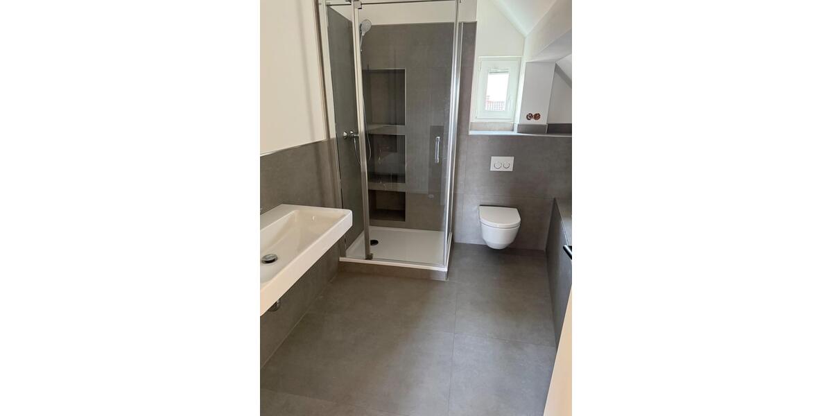 Dachgeschoßwohnung Einhausen - 3 Zimmer, 130 m&sup2;, 1.290&euro; | Angebot:25056867