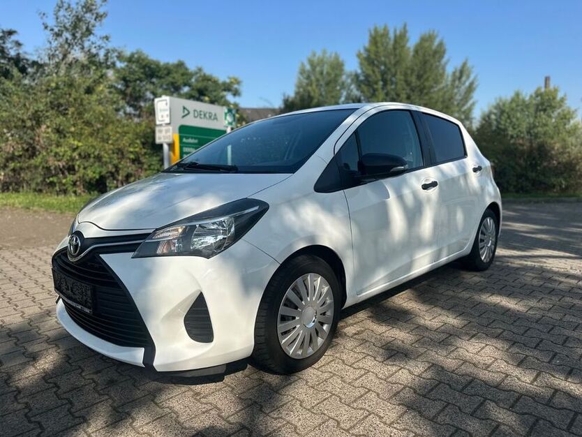 Yaris