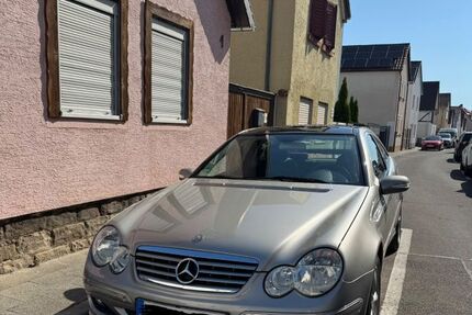 Mercedes-Benz C 180 146.255 km 4.700 &euro; Haßloch 67454