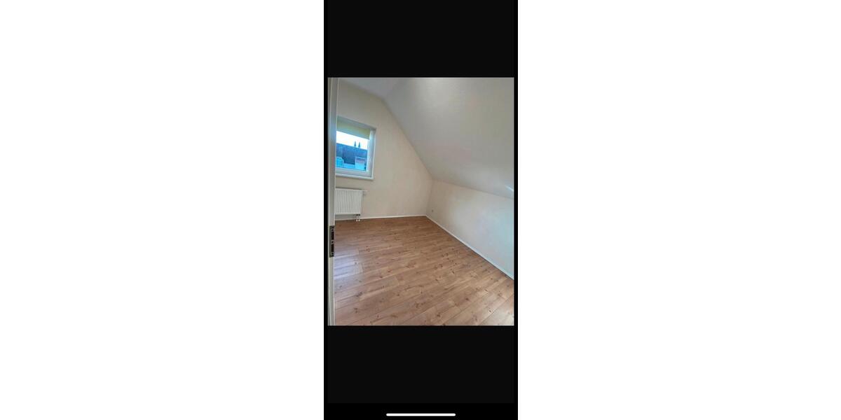 Dachgeschoßwohnung Speyer - 3 Zimmer, 52 m&sup2;, 200.000&euro; | Angebot:26408003
