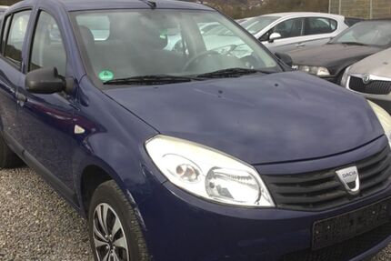 Dacia Sandero 105.000 km 1.999 &euro; Wiesenbach 69257