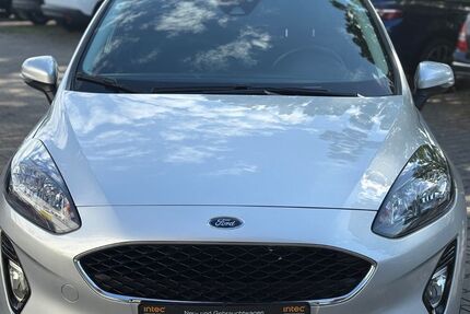 Ford Fiesta 93.000 km 9.799 € Speyer 67346