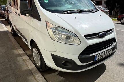 Ford Transit Custom 256.000 km 9.700 &euro; Ludwigshafen 67063