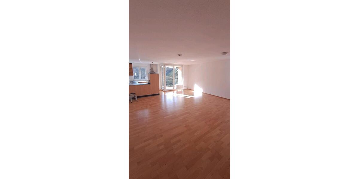 Etagenwohnung Hirschberg an der Bergstraße - 2 Zimmer, 58 m&sup2;, 212.000&euro; | Angebot:26020998