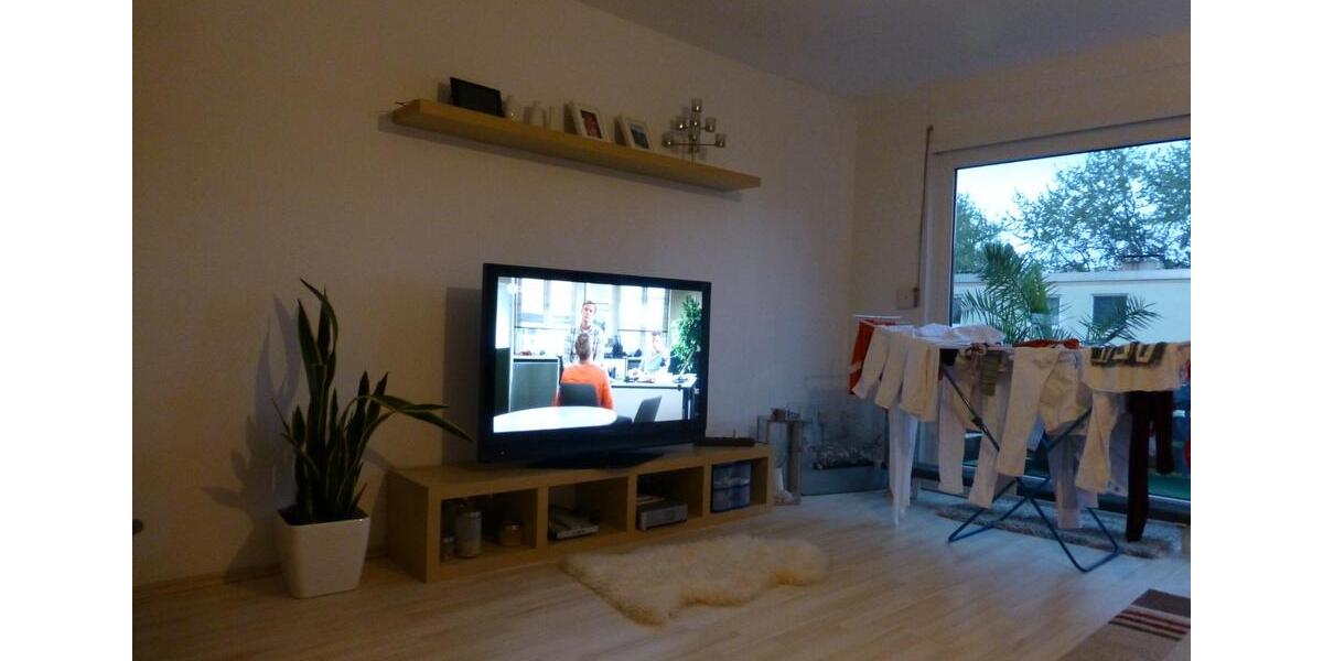 Dachgeschoßwohnung Frankenthal (Pfalz) - 2.5 Zimmer, 63 m&sup2;, 149.000&euro; | Angebot:23167369