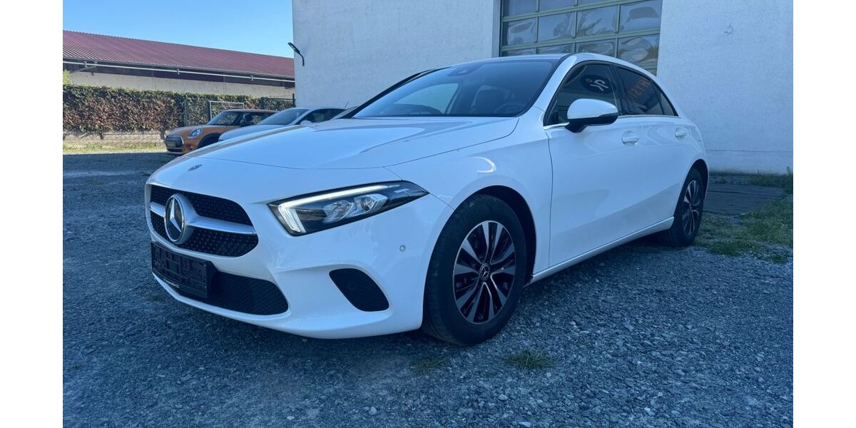 Mercedes-Benz A 180 99.700 km 19.500 &euro; Gernsheim 64579