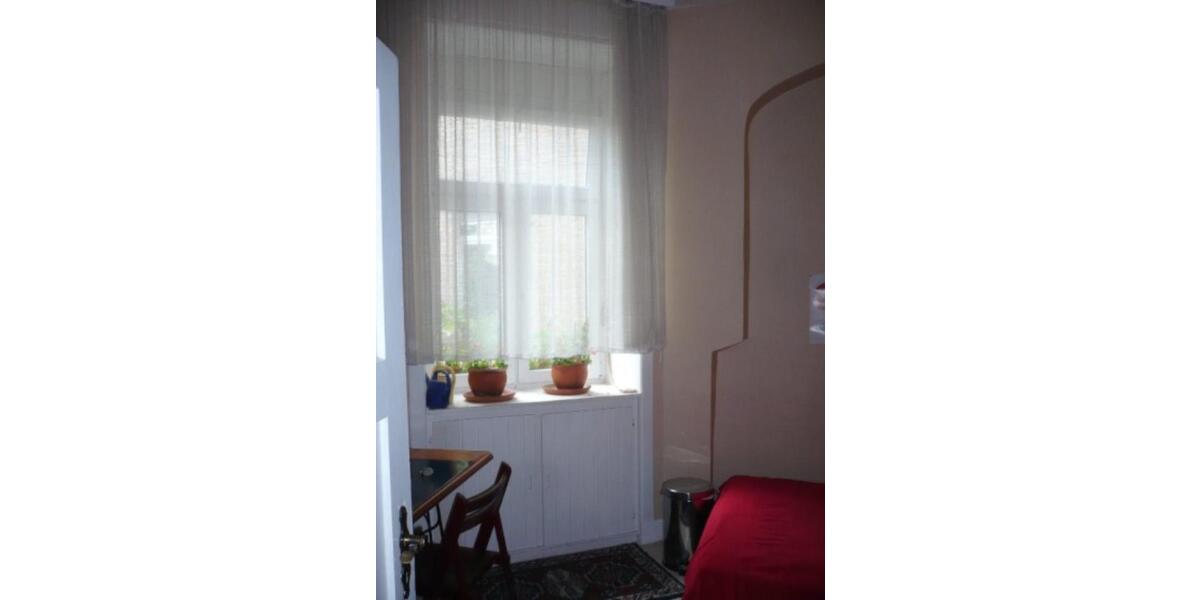 Erdgeschoßwohnung Mannheim - 18 Zimmer, 85 m&sup2;, 500&euro; | Angebot:25656026