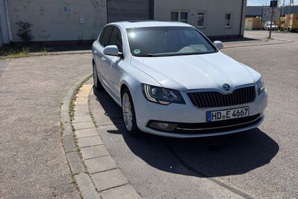 Skoda Superb 120.000 km 15.500 &euro; Heidelberg 69126
