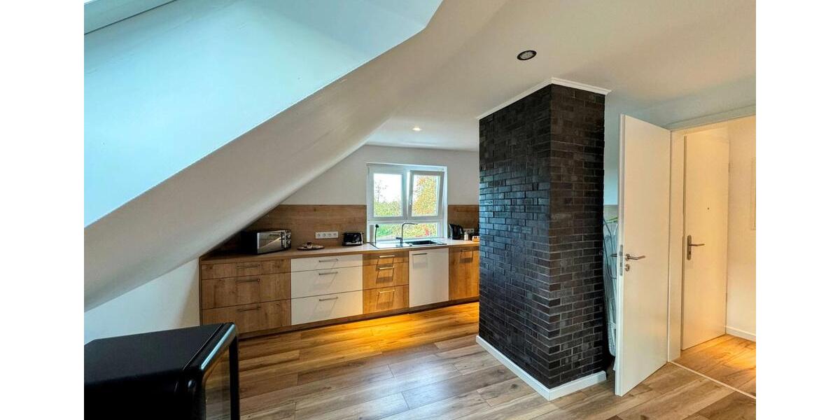 Dachgeschoßwohnung Edingen-Neckarhausen Neckarhausen - 3 Zimmer, 78 m&sup2;, 1.150&euro; | Angebot:25332679