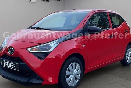 Toyota Aygo (X) 19.520 km 9.990 &euro; Wald-Michelbach 69483