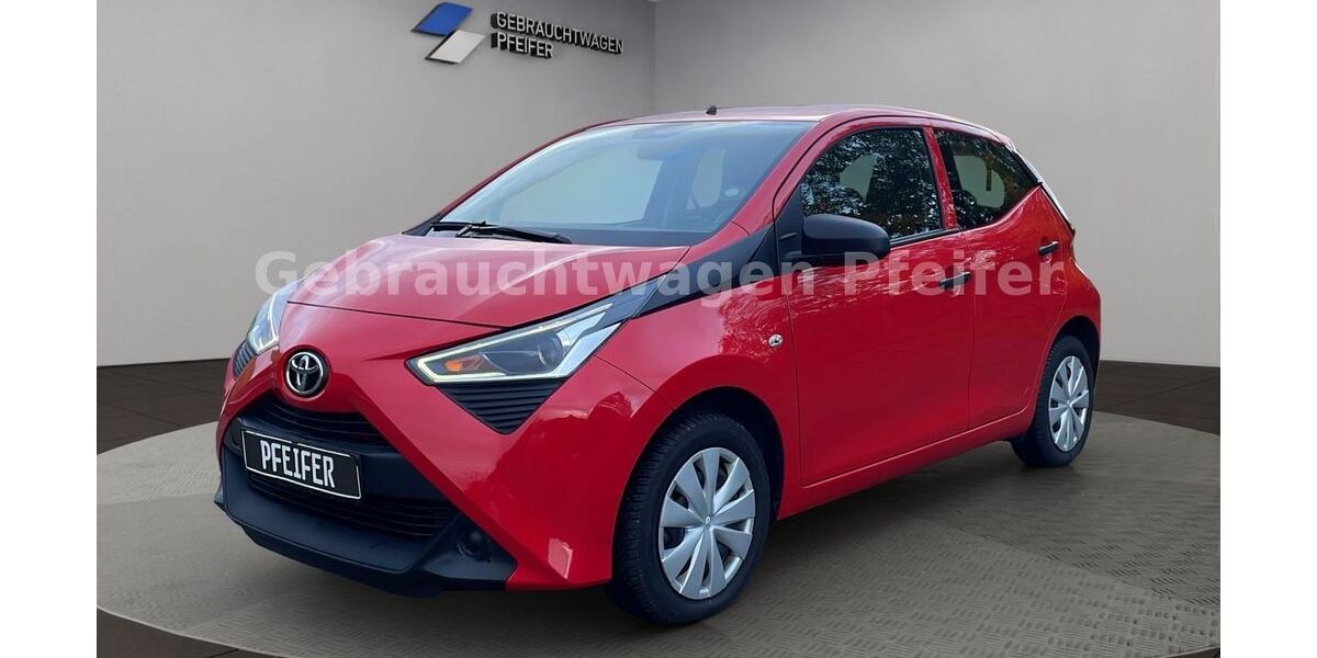 Toyota Aygo (X) 19.520 km 9.990 &euro; Wald-Michelbach 69483
