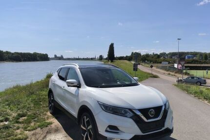 Nissan Qashqai 93.332 km 12.990 &euro; Heidelberg 69123