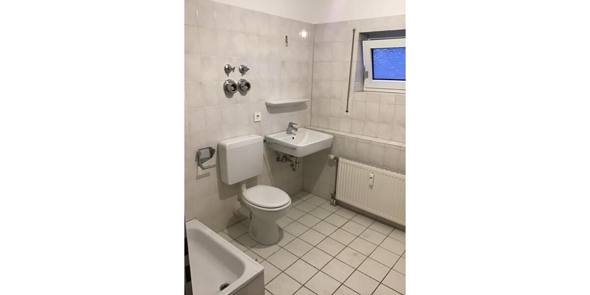 Etagenwohnung Leimen - 2 Zimmer, 67 m&sup2;, 666&euro; | Angebot:26275670