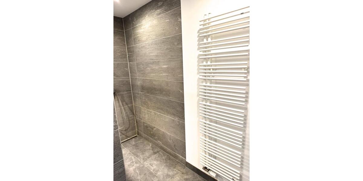 Traumhafte 5- Zimmerwohnung mit Balkon in 67574 Osthofen 5 zimmer