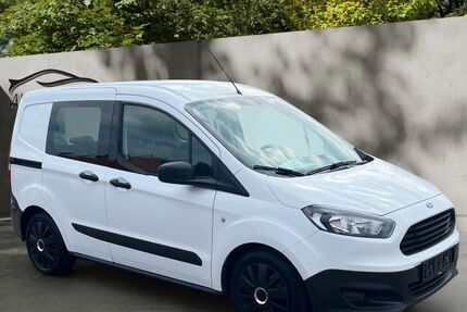 Ford Transit Courier 97.100 km 8.999 &euro; Neustadt 67434
