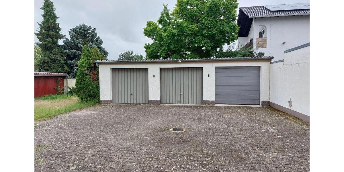Dachgeschoßwohnung Dudenhofen - 3 Zimmer, 90 m&sup2;, 950&euro; | Angebot:26579068
