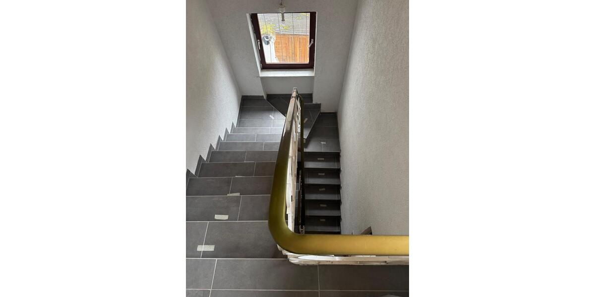 Einfamilienhaus mit Garten und Wintergarten 4 zimmer