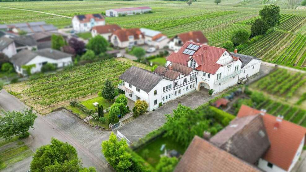 Halle in Kirrweiler 1.350.000 € 709 m²