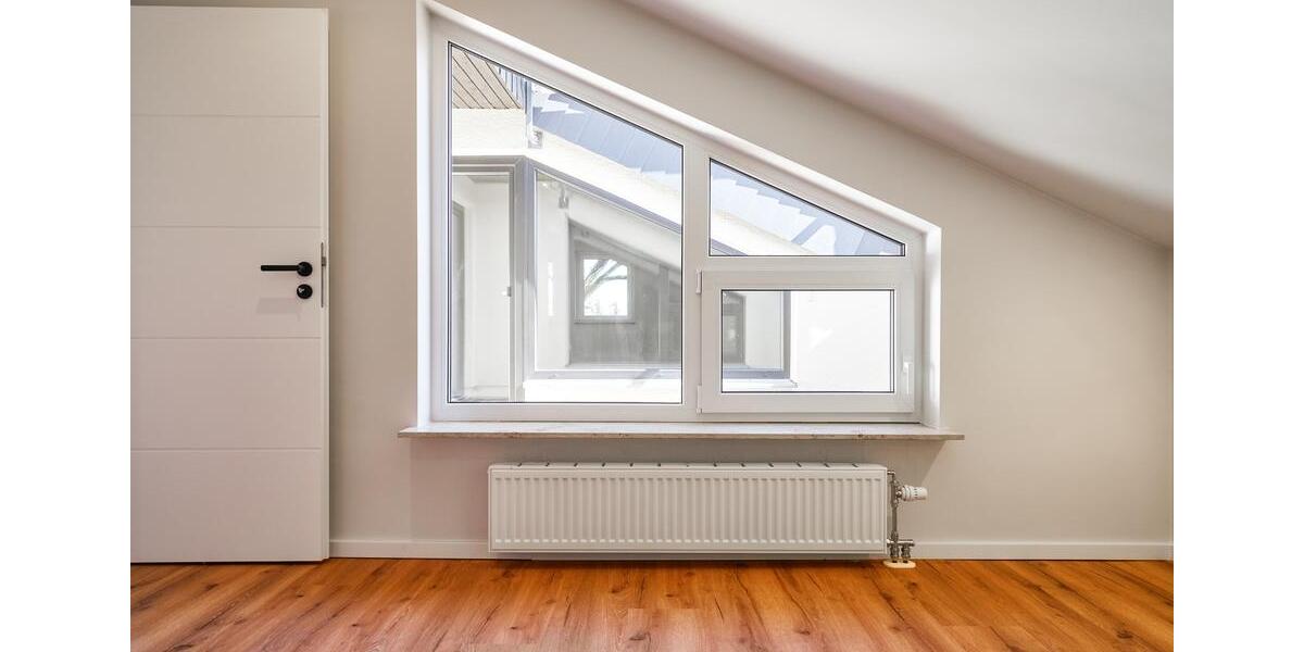 Dachgeschoßwohnung Schwetzingen - 4 Zimmer, 91 m&sup2;, 336.000&euro; | Angebot:26111010