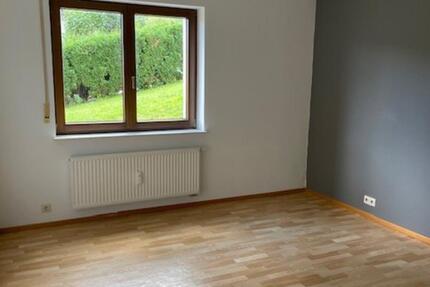 Schöne 4,5 Zimmer Wohnung mit Balkon und Stellplatz 4.5 zimmer