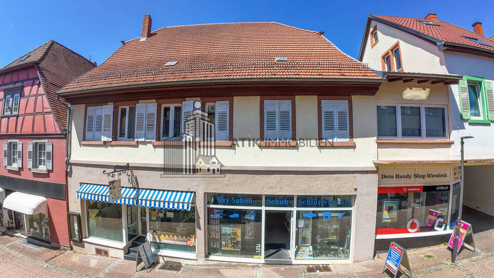 ATIK: *Entwickler aufgepasst* Wohn- u. Geschäftshaus mit Dachausbau-Potenzial in der Fußgängerzone