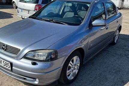 Opel Astra 190.000 km 2.697 &euro; Walldorf 69190