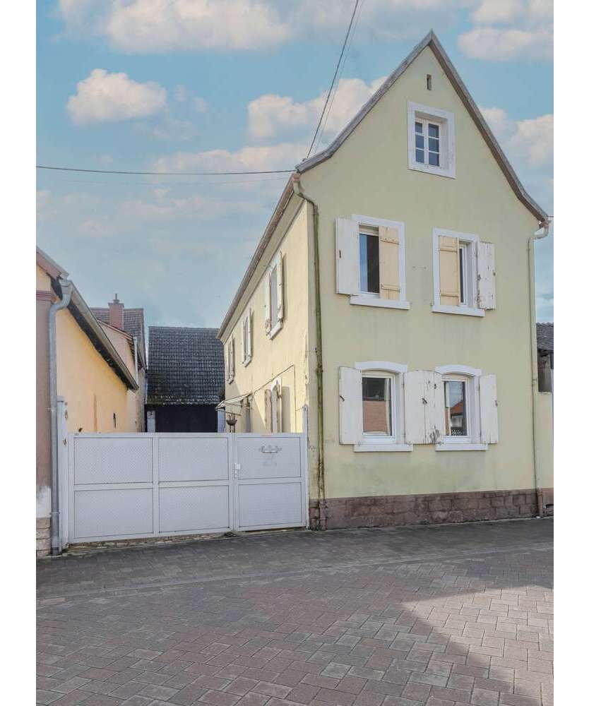 Haus zum Kaufen in Böhl-Iggelheim 200.000 € 90 m²