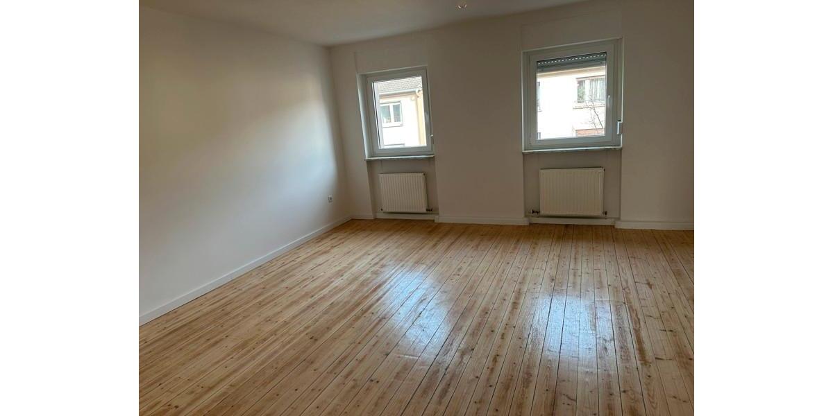 Etagenwohnung Mannheim Almenhof - 3 Zimmer, 90 m&sup2;, 1.035&euro; | Angebot:25756686