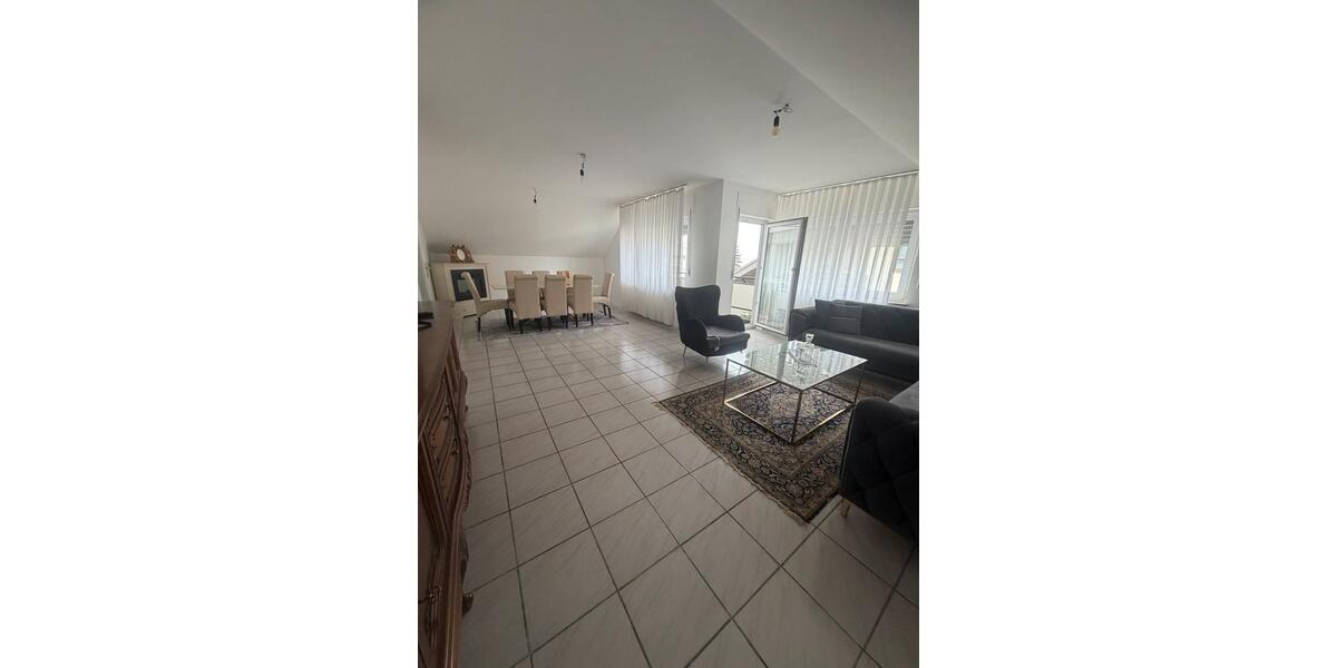 Dachgeschoßwohnung Heppenheim (Bergstraße) - 3 Zimmer, 78 m&sup2;, 1.200&euro; | Angebot:26074442