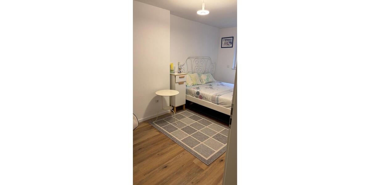 Doppelhaushälfte Altlußheim - 7 Zimmer, 186 m&sup2;, 2.400&euro; | Angebot:25542352