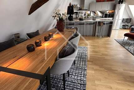 Haus Gernsheim - 8.5 Zimmer, 233 m&sup2;, 680.000&euro; | Angebot:27111148
