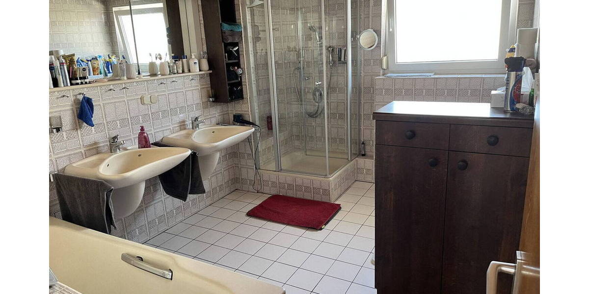 Einfamilienhaus Lorsch - 6 Zimmer, 205 m&sup2;, 675.000&euro; | Angebot:26120763