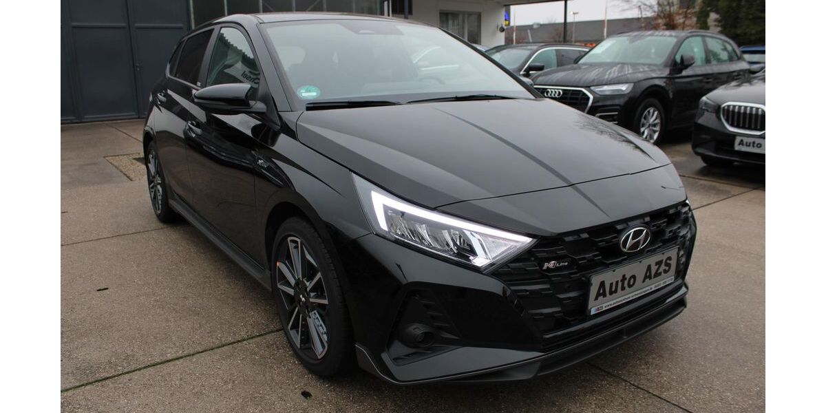 Hyundai i20 13.221 km 18.900 € Schwetzingen 68723