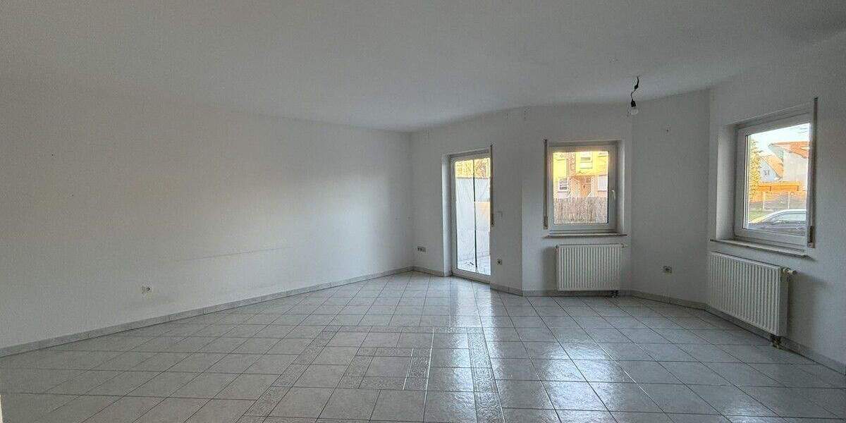 Schöne Doppelhaushälfte mit ELW, Dachstudio, kl. Terrasse, 2 Stellplätzen Photovoltaik + vielem mehr 5 zimmer