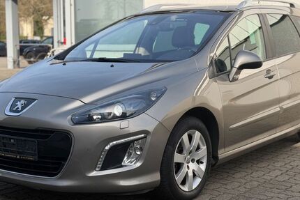 Peugeot 308 137.000 km 6.490 &euro; Mannheim 68307